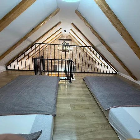 Iv Apartman Trogir