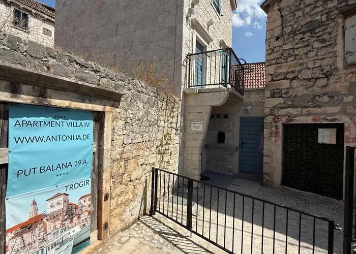 Iv Appartement Trogir